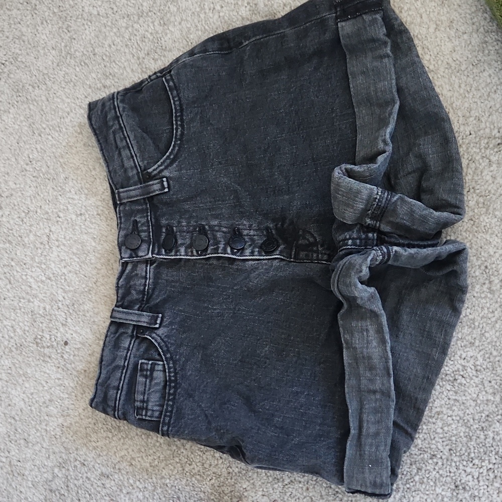 BDG mom high rise shorts
